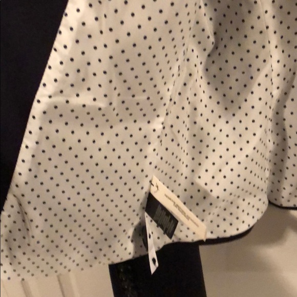 Ann Taylor navy blue blazer - Picture 4 of 8